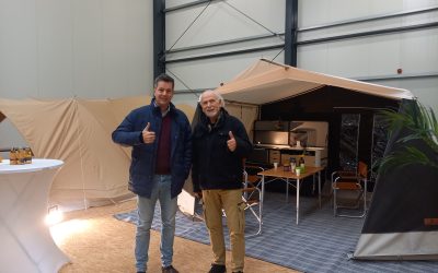 Bert Holtkamp op bezoek bij Rick TrailerTents